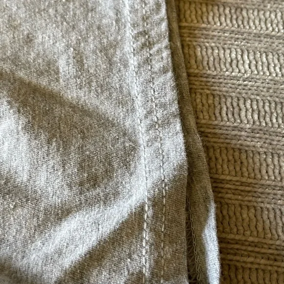 Threadless 2XL T-Shirts Bear with Balloons & Humorous Eye Chart - Picture 7 of 11